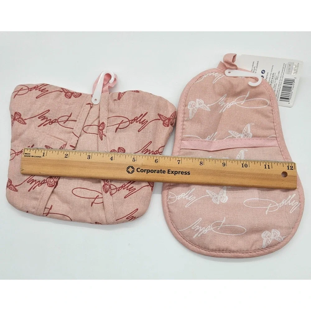Dolly Parton From My Heart Pot Holder Set Butterfly Guitar Pink 2pc NWT
